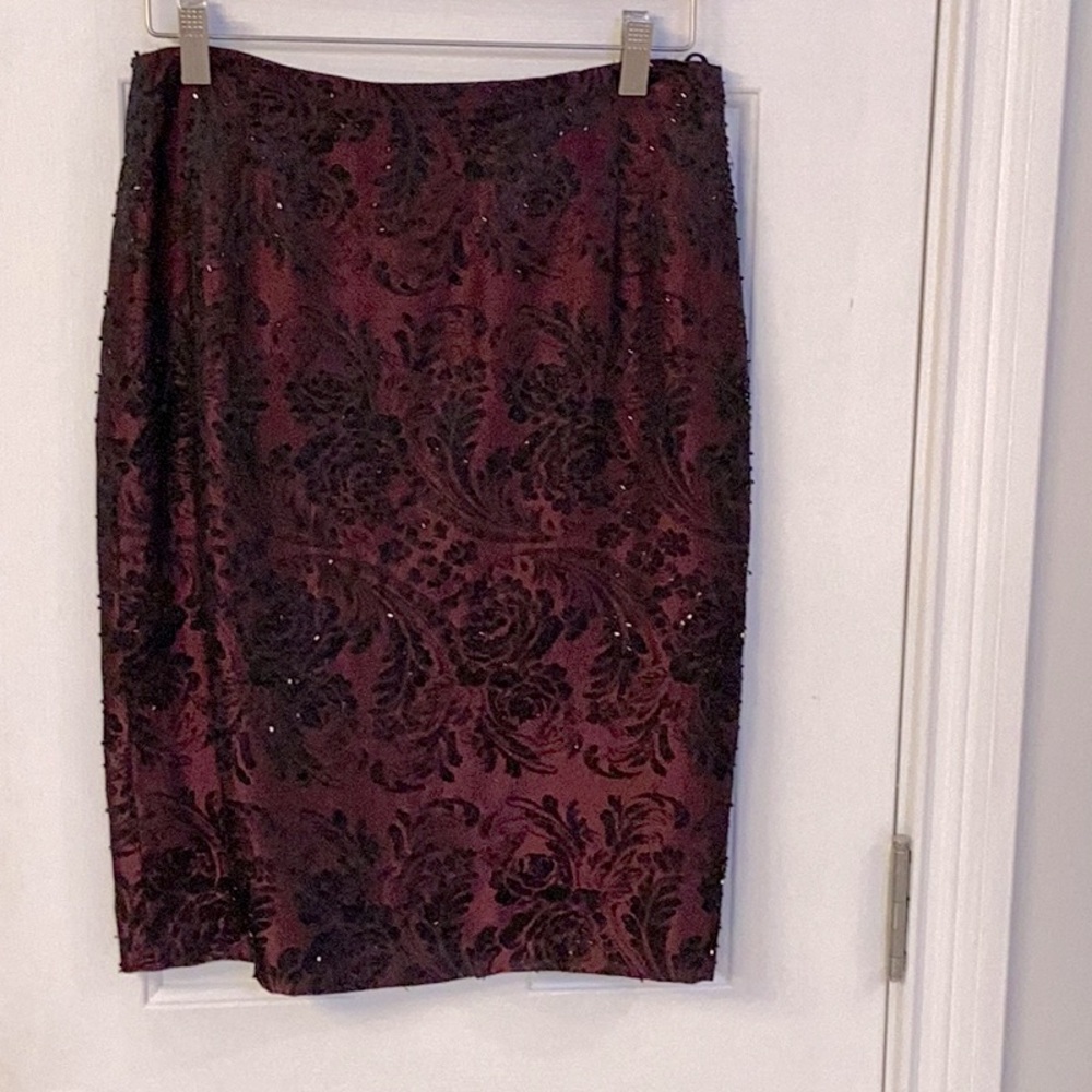 Cache Vintage Deep Wine Skirt Pencil Skirt w/ Black Beads & Back Slit